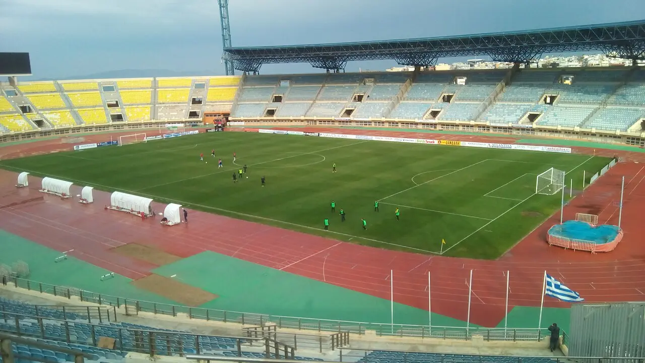 Pankritio-Stadion in Heraklion vor OFI Kreta gegen Bayer Leverkusen